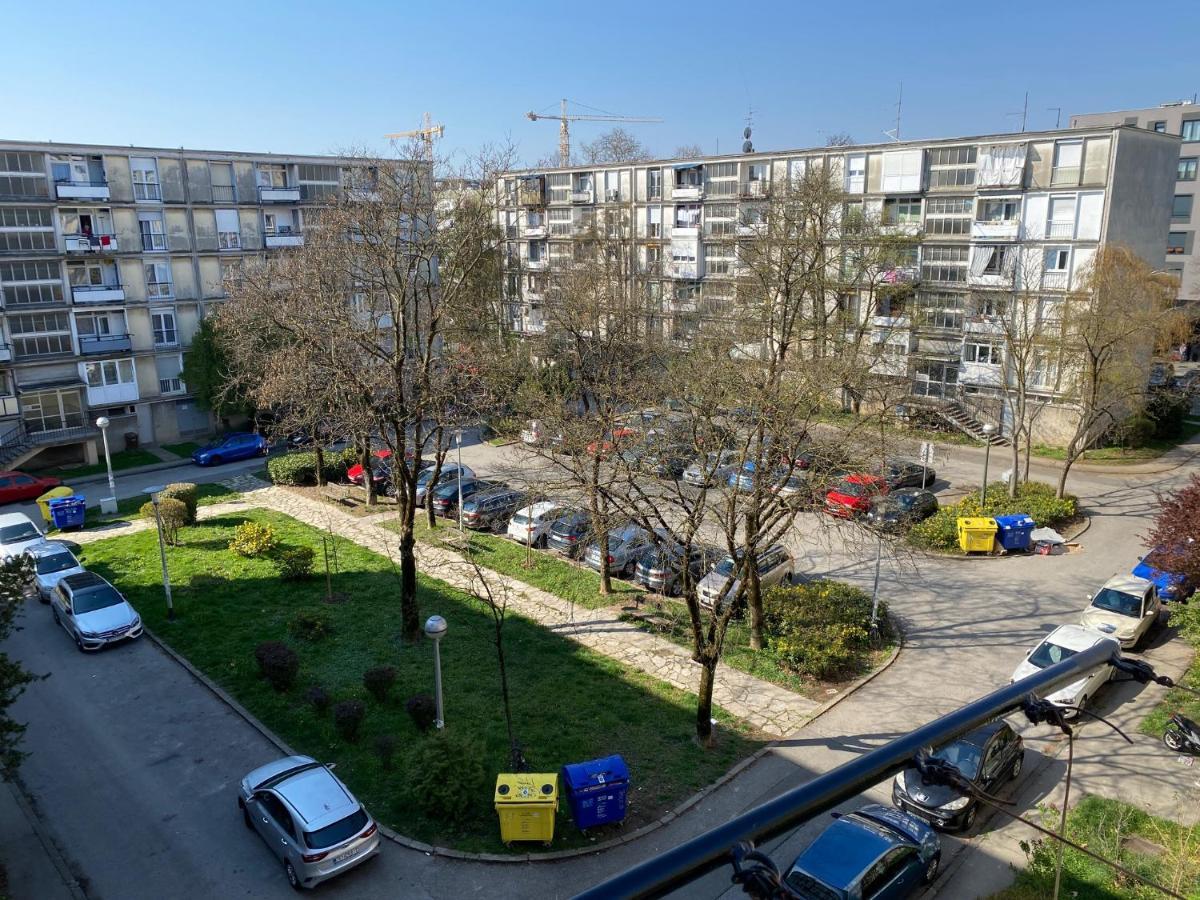 Colorful Urban Oasis Lägenhet Zagreb Exteriör bild